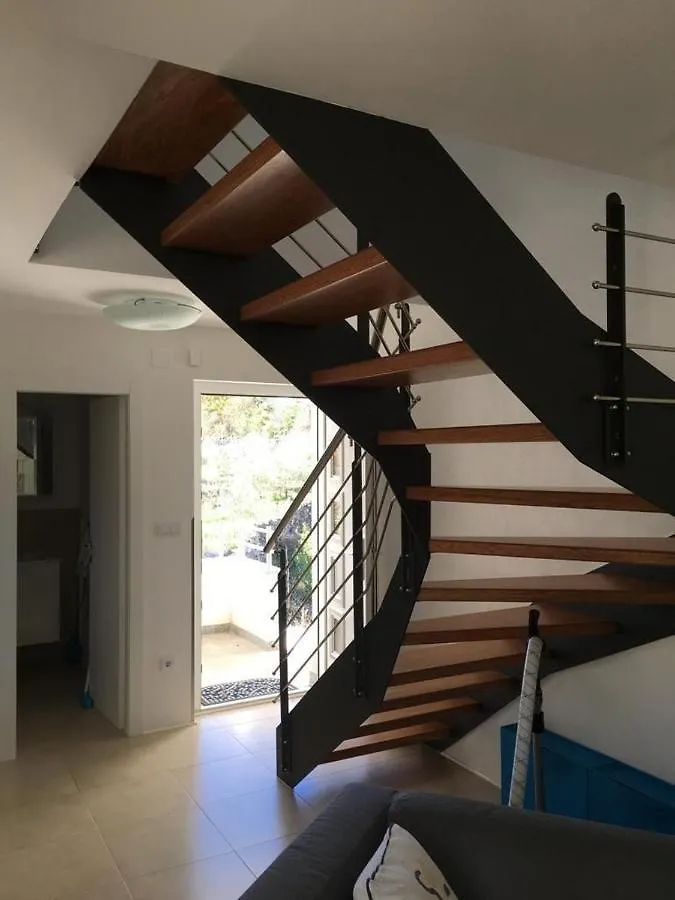 Apartment Tina Malinska Croatia