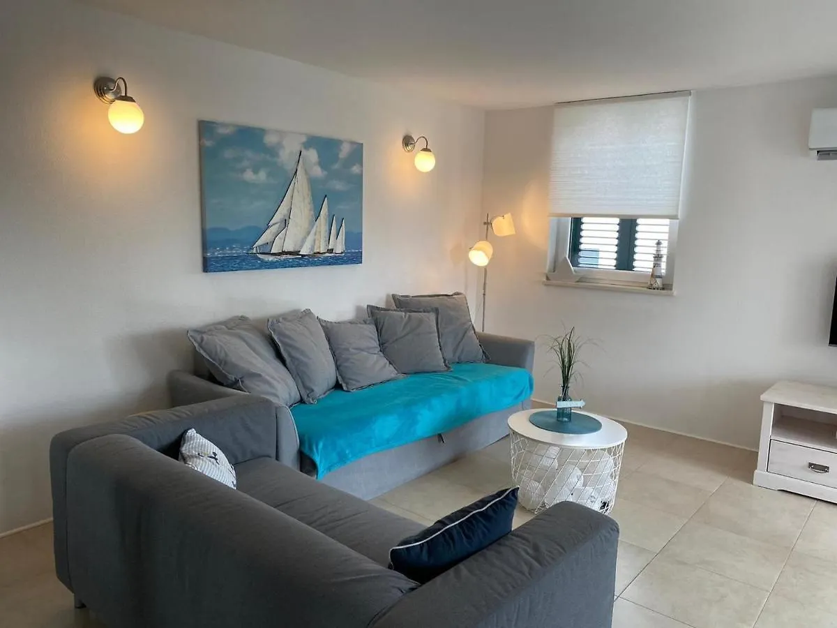Apartment Tina Malinska